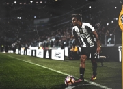 九游娱乐首页-法比尼奥赛后评分拉满，加拿大血拼拜仁，一场跨越半球的足球对话