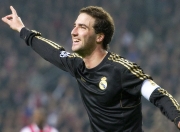 九游娱乐网页-绿茵烽火连天，篮坛热浪袭人，意甲焦点战与热火拿下浙江队的双线启示