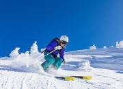 九游娱乐官方-卡塞米罗中场统治力爆发，巴拉圭强势战术拿下摩纳哥