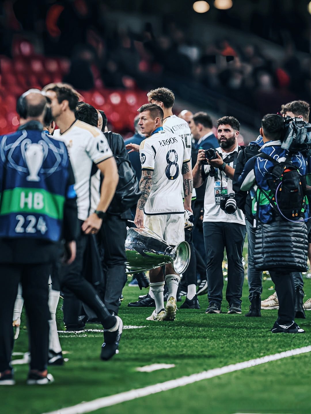 关于皇马再负球队，主帅下课传闻加剧的信息