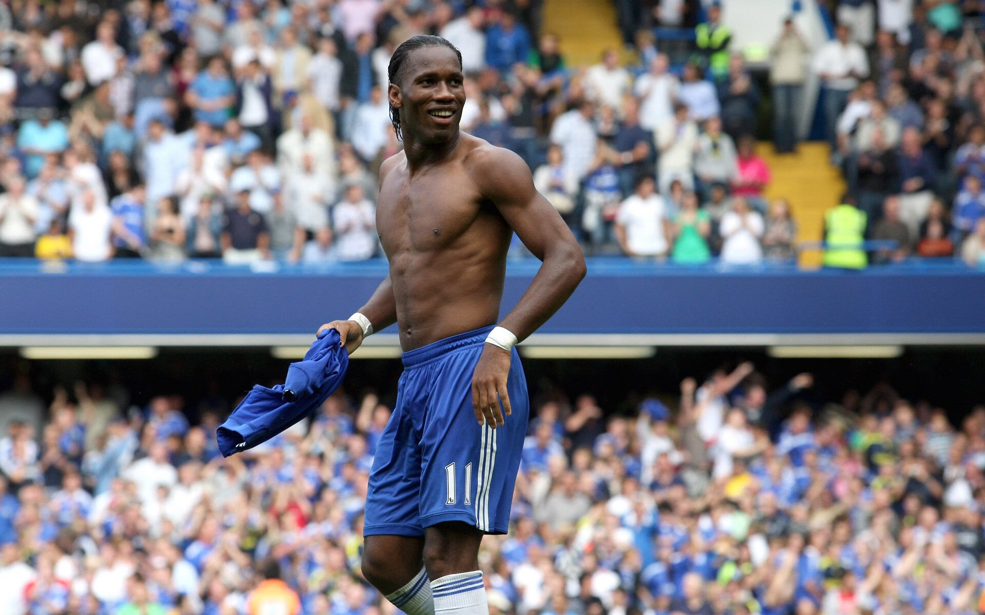 库尔图瓦神级爆发改写命运，勒沃库森坚韧逆袭终结国米征程