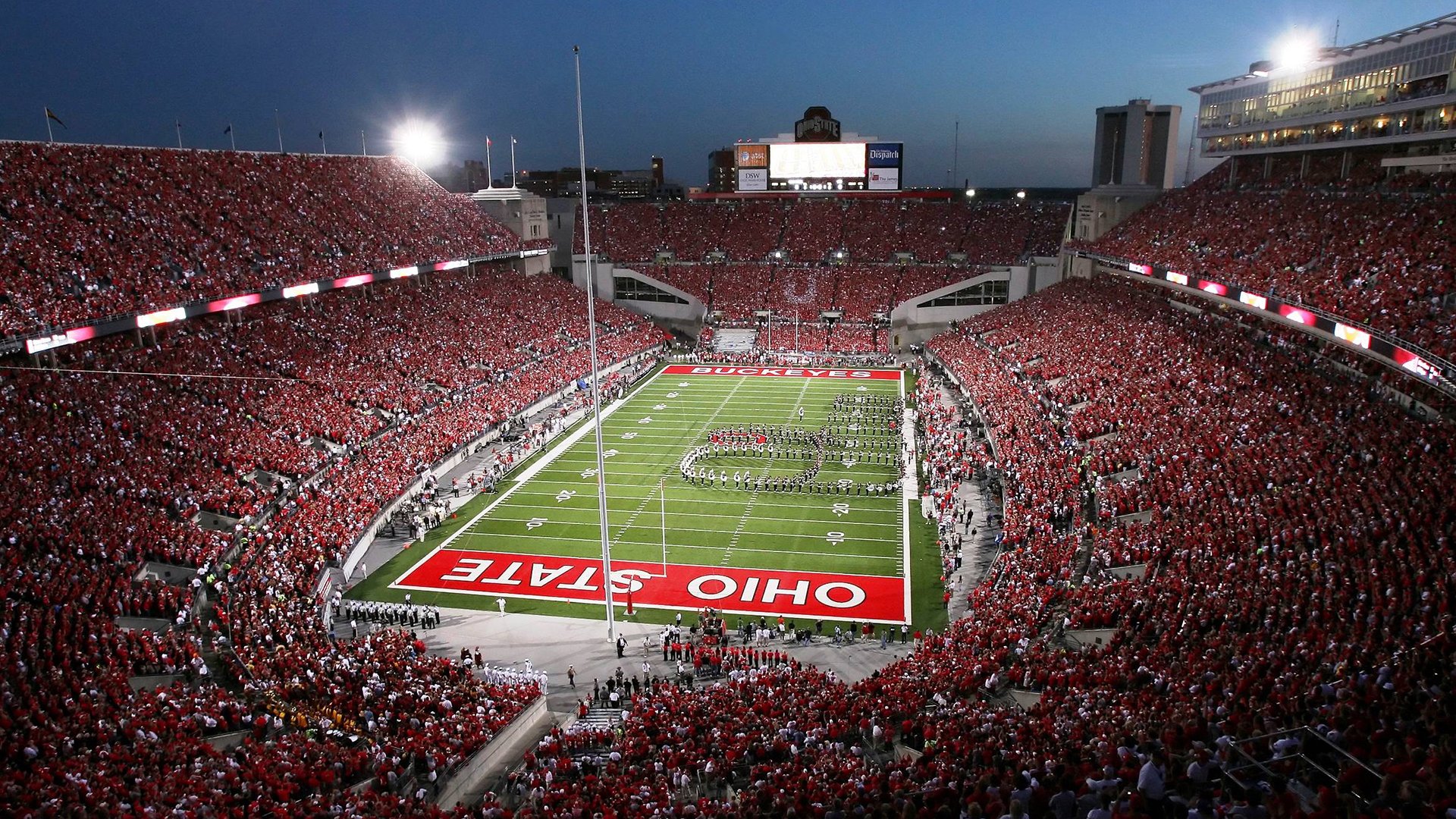 利拉德撕裂黄蜂防线，当质疑声沉寂，实力成为唯一语言