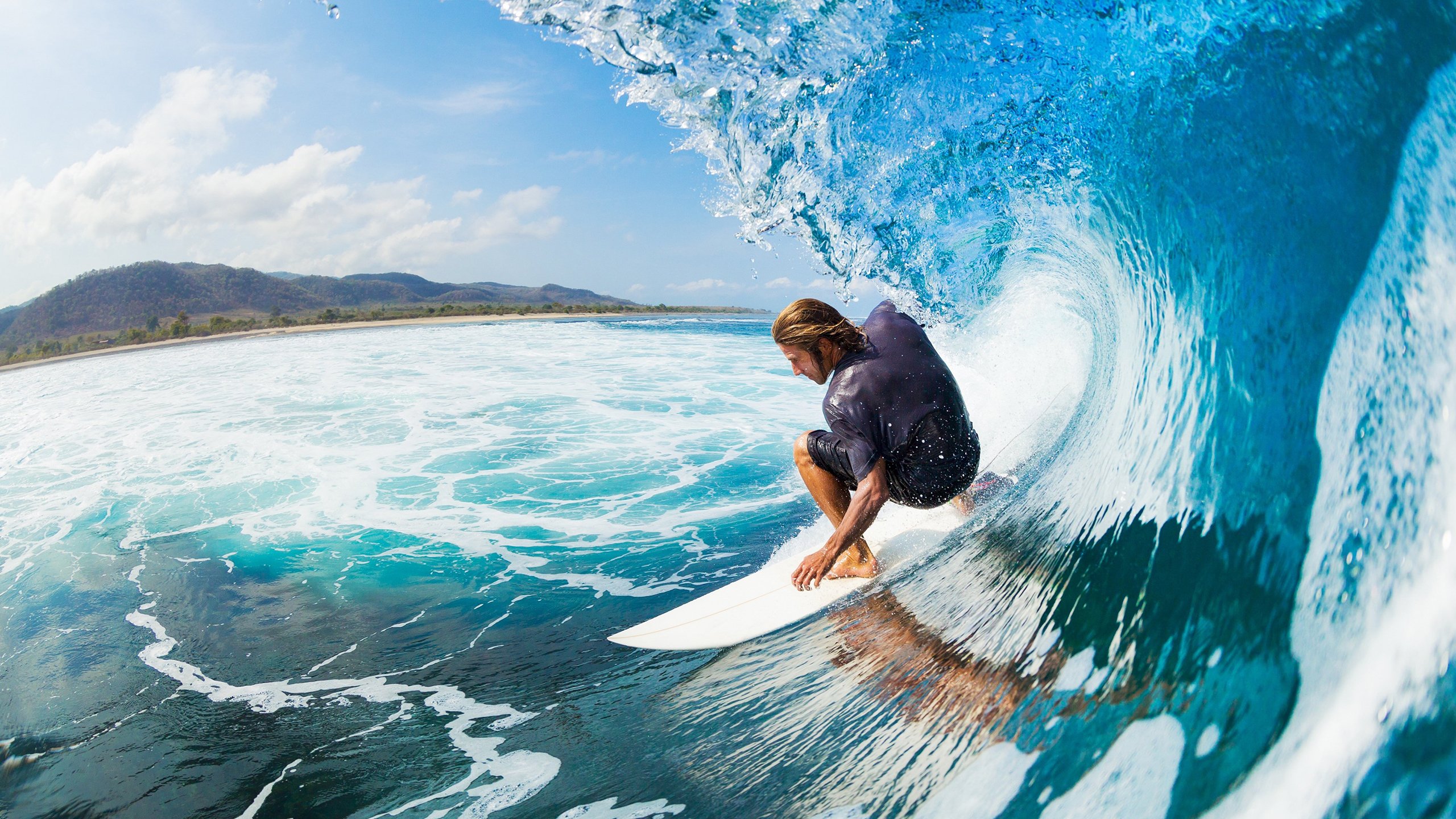 当红蓝相撞，AC米兰战术实验遭遇久保建英的无解方程式