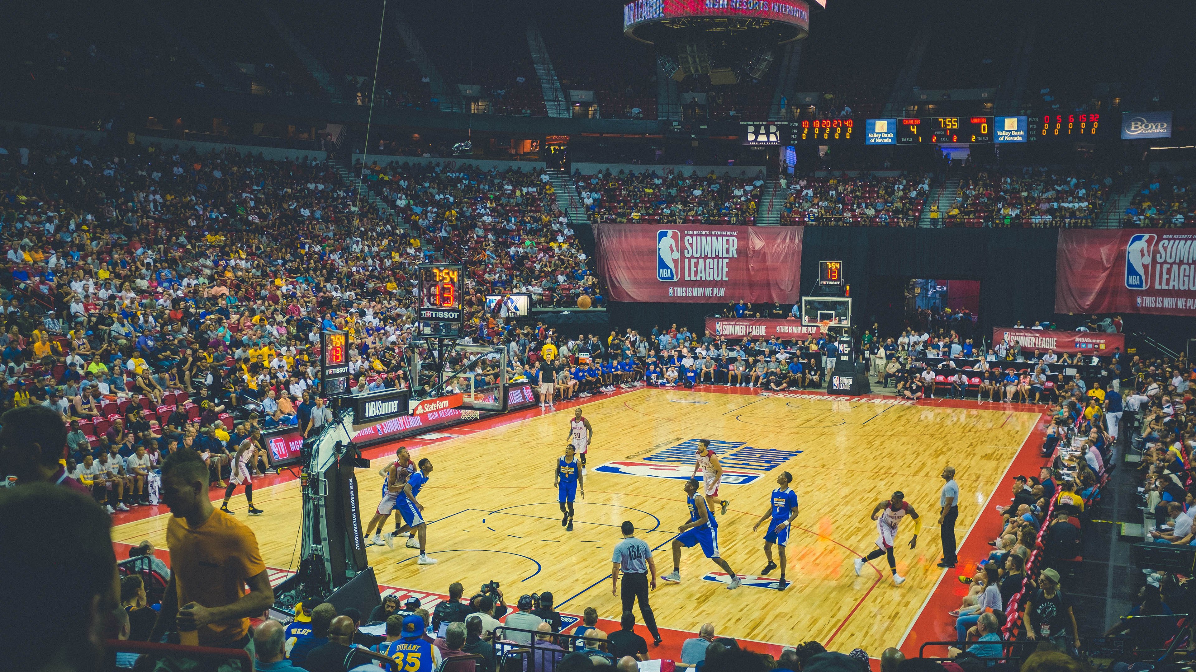 跨界赛场上的公牛时刻，范弗利特如何用德甲式接管，诠释单节定胜负的竞技哲学
