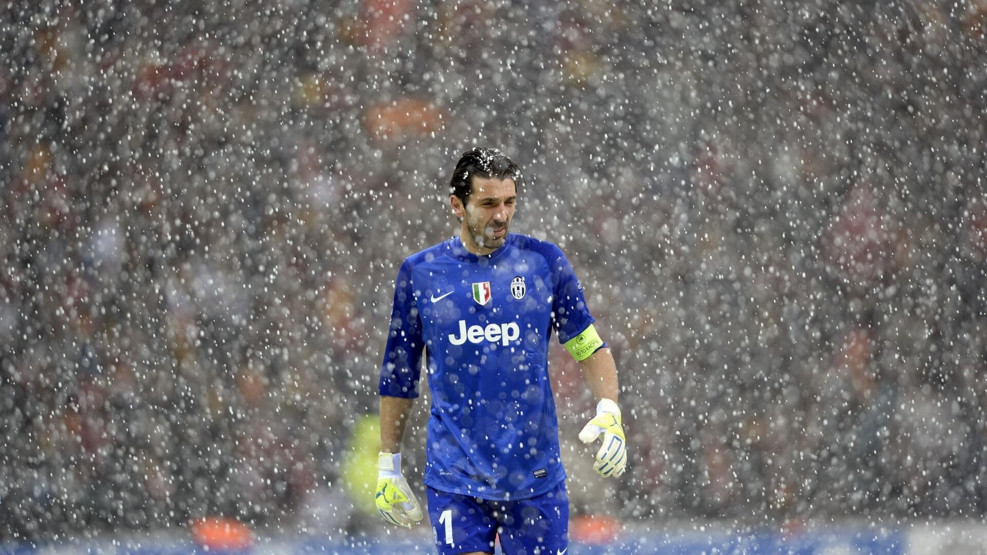 强压与绽放，从尼日利亚的丹麦童话破灭到弗拉霍维奇的满分启示